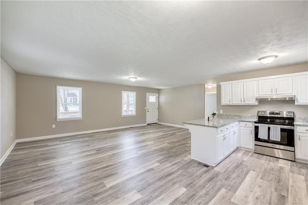 3 bedroom, 2 bathroom, 1,416 sq ft single family residence for rent at 130 Glory Lane, Mount Airy, GA 30563 for $1,700 a month — photo 10