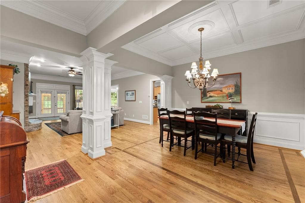 4 bedroom, 3 bathroom, 3,062 sq ft single family residence for sale at 4614 Chartwell Chase Court, Flowery Branch, GA 30542 — photo 8