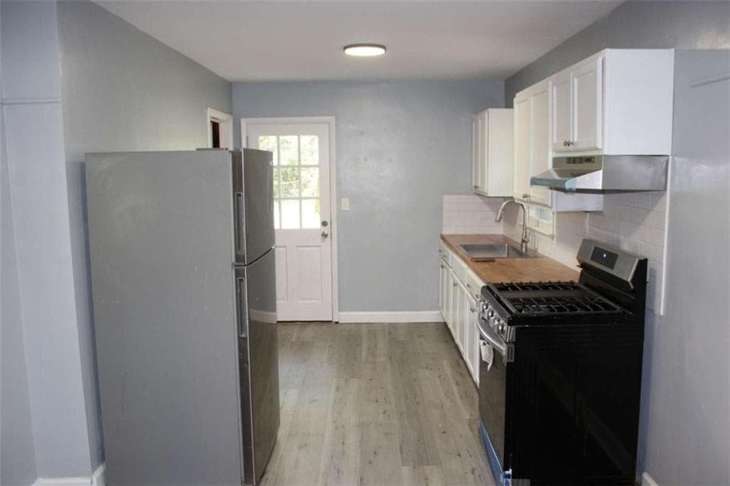 3 bedroom, 1 bathroom single family residence for sale at 5565 cypress Drive, Forest Park, GA 30297 — photo 7