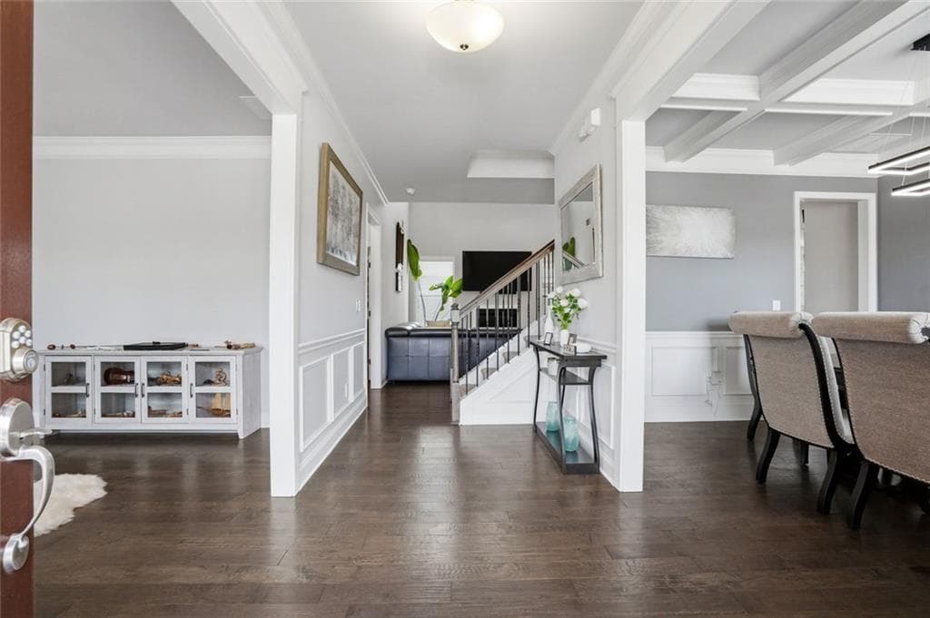 6 bedroom, 5 bathroom, 4,347 sq ft single family residence for sale at 1883 Hampton Grove Way, Dacula, GA 30019 — photo 2