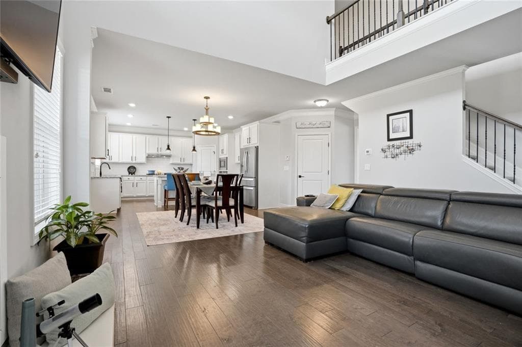 6 bedroom, 5 bathroom, 4,347 sq ft single family residence for sale at 1883 Hampton Grove Way, Dacula, GA 30019 — photo 6