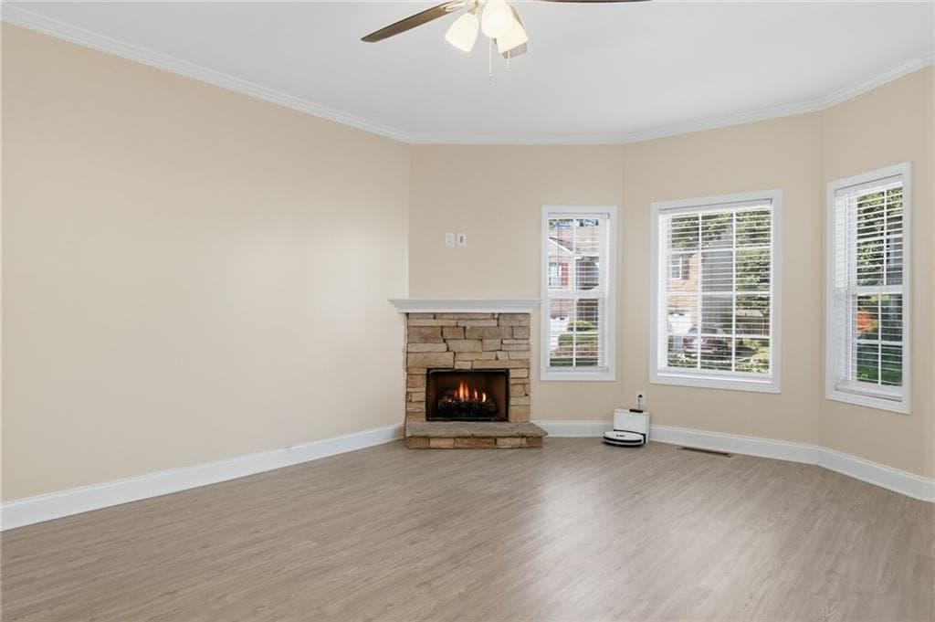 3 bedroom, 4 bathroom, 2,000 sq ft townhouse for sale at 251 Derby Court, Acworth, GA 30102 — photo 3