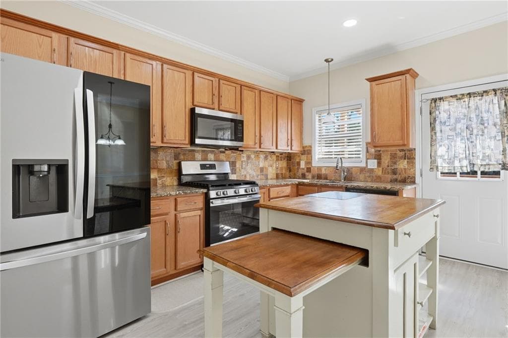 3 bedroom, 4 bathroom, 2,000 sq ft townhouse for sale at 251 Derby Court, Acworth, GA 30102 — photo 9