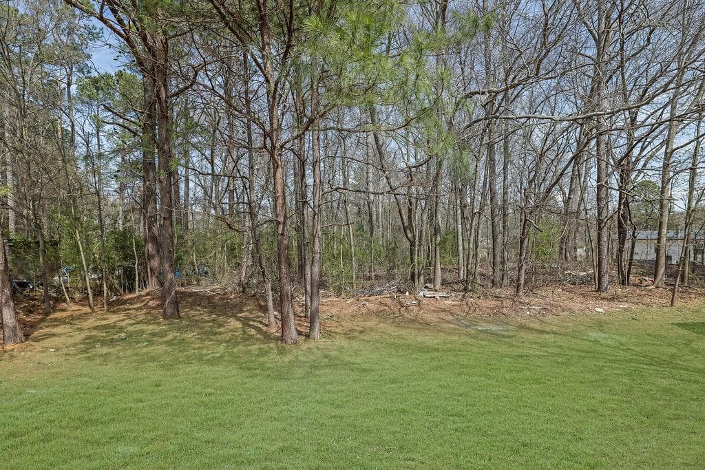 4 bedroom, 2 bathroom, 1,300 sq ft single family residence for sale at 2030 Euclid Street, Statham, GA 30666 — photo 10