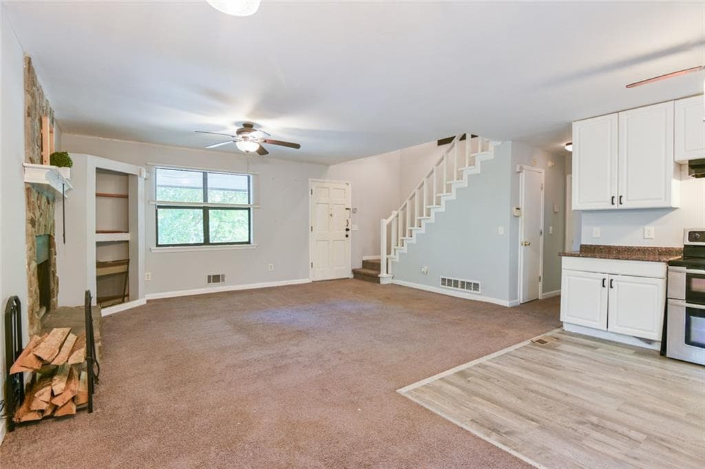 4 bedroom, 2 bathroom, 1,320 sq ft single family residence for sale at 615 Brooks St Street, Dallas, GA 30157 — photo 6