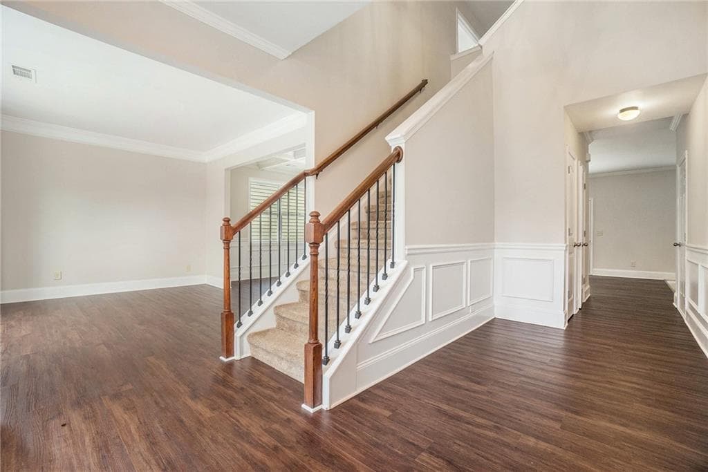 4 bedroom, 3 bathroom, 2,994 sq ft single family residence for sale at 170 Ryans Point, Dallas, GA 30132 — photo 4