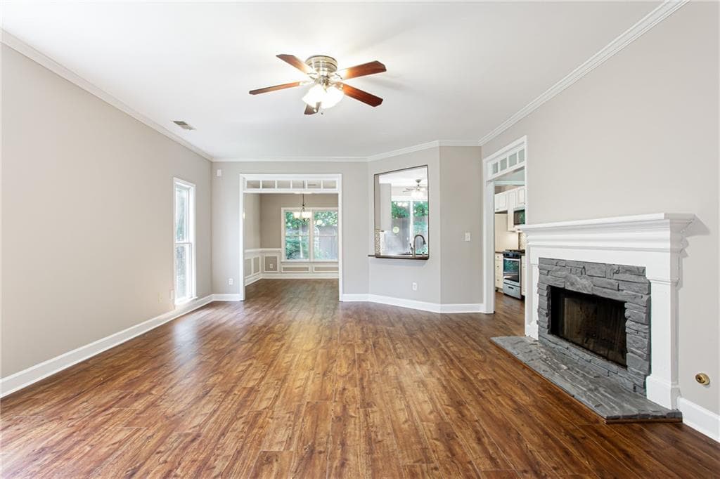 4 bedroom, 3 bathroom, 2,287 sq ft single family residence for sale at 539 Mirramont Place, Woodstock, GA 30189 — photo 4