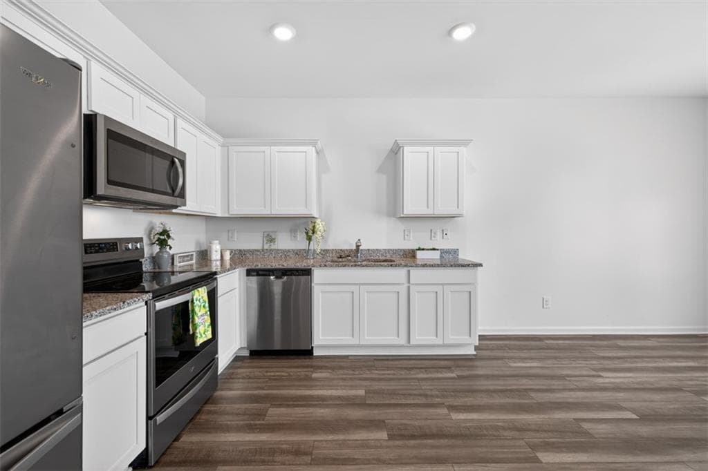 3 bedroom, 3 bathroom, 1,440 sq ft townhouse for sale at 64 Thetford Way, Winder, GA 30680 — photo 9