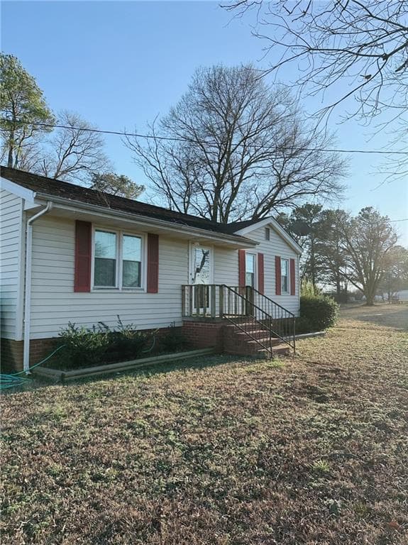 2 bedroom, 1 bathroom, 1,150 sq ft single family residence for sale at 21 Maurice Way, Lavonia, GA 30553 — photo 2