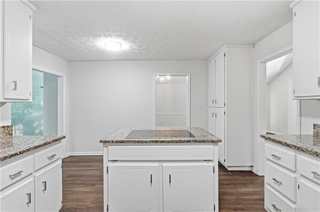 5 bedroom, 3 bathroom, 2,834 sq ft single family residence for sale at 3580 Downing Street, Marietta, GA 30066 — photo 10