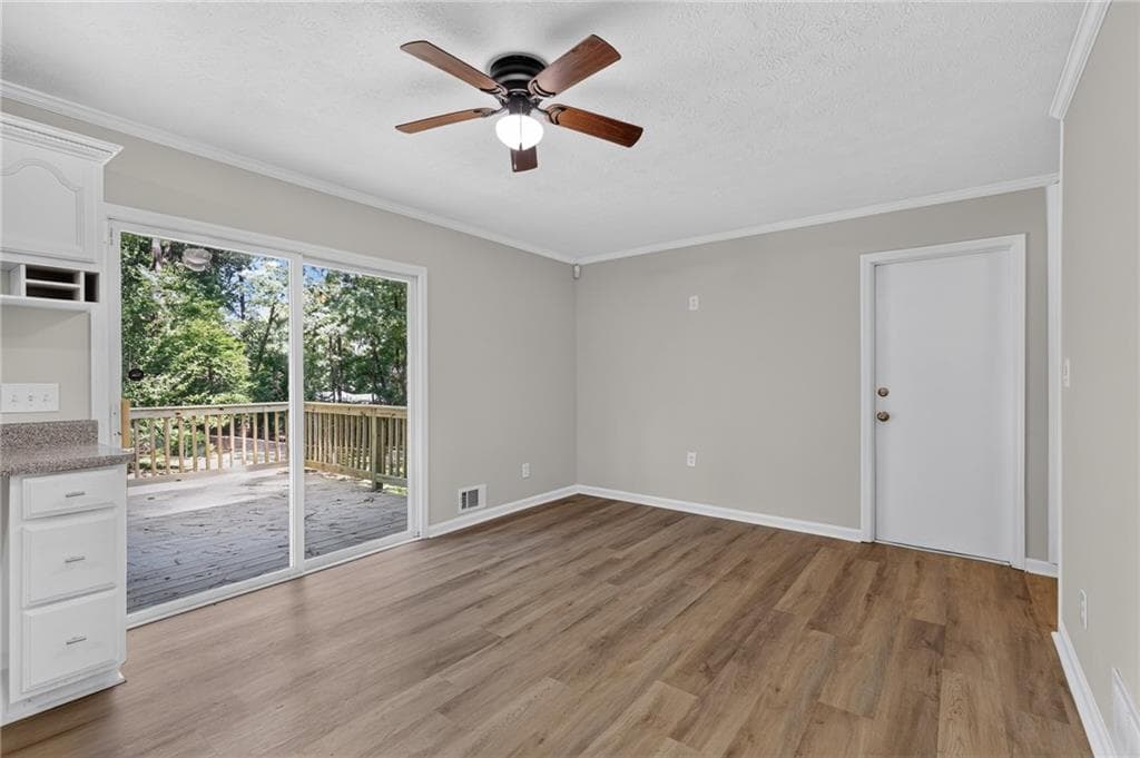3 bedroom, 2 bathroom, 1,462 sq ft single family residence for sale at 5675 Morning Creek Circle, College Park, GA 30349 — photo 10