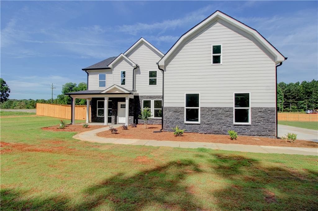 5 bedroom, 4 bathroom, 3,476 sq ft single family residence under contract at 23 Woodland Road, Covington, GA 30016 — photo 2