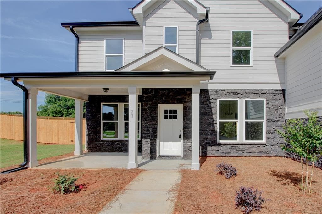 5 bedroom, 4 bathroom, 3,476 sq ft single family residence under contract at 23 Woodland Road, Covington, GA 30016 — photo 4