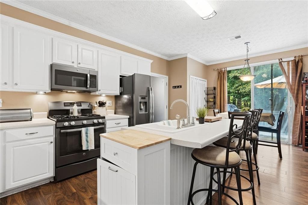 3 bedroom, 3 bathroom, 1,710 sq ft single family residence for sale at 306 Chamberlyn Lane, Hiram, GA 30141 — photo 8