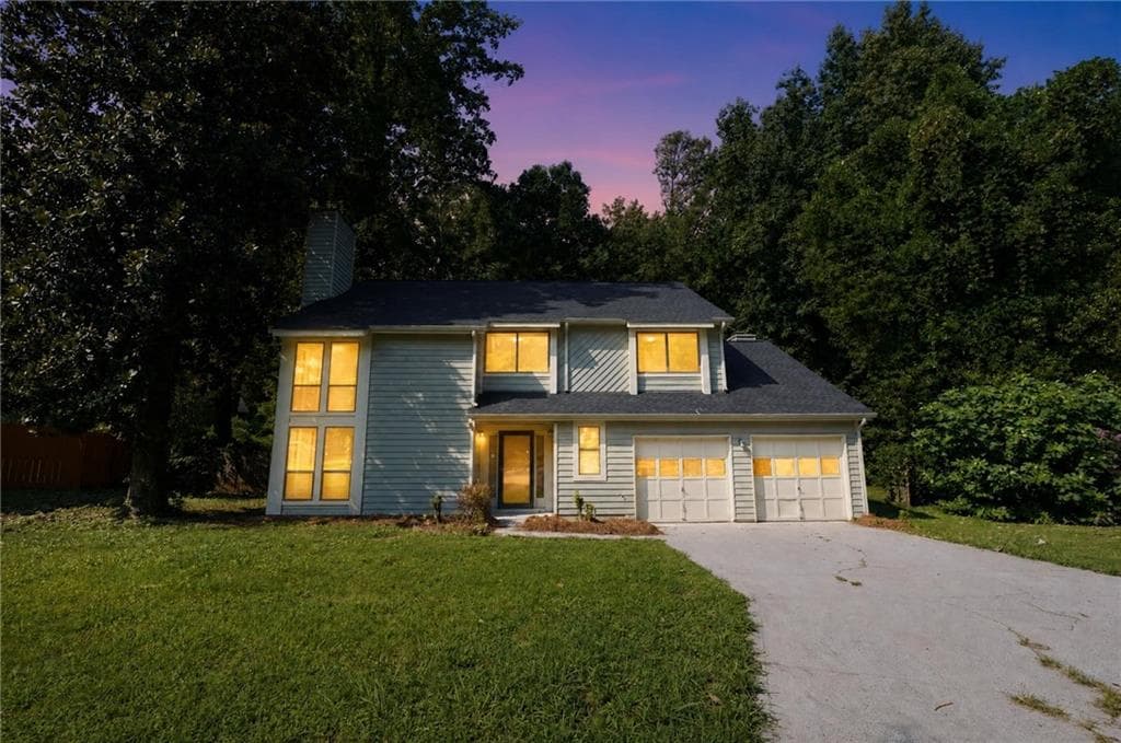 3 bedroom, 3 bathroom, 1,978 sq ft single family residence under contract at 5369 Kelleys Creek Drive, Stone Mountain, GA 30088 — photo 2