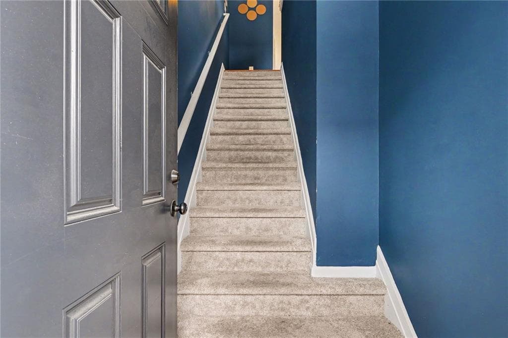 3 bedroom, 4 bathroom, 1,633 sq ft townhouse for sale at 3030 Liberty Way, Atlanta, GA 30318 — photo 3