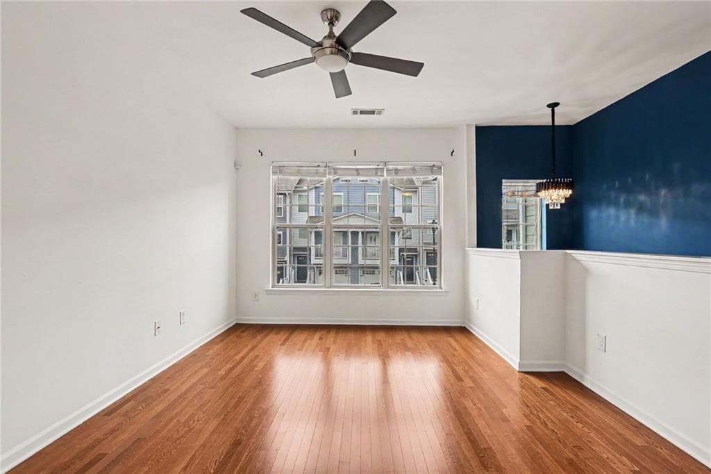 3 bedroom, 4 bathroom, 1,633 sq ft townhouse for sale at 3030 Liberty Way, Atlanta, GA 30318 — photo 4