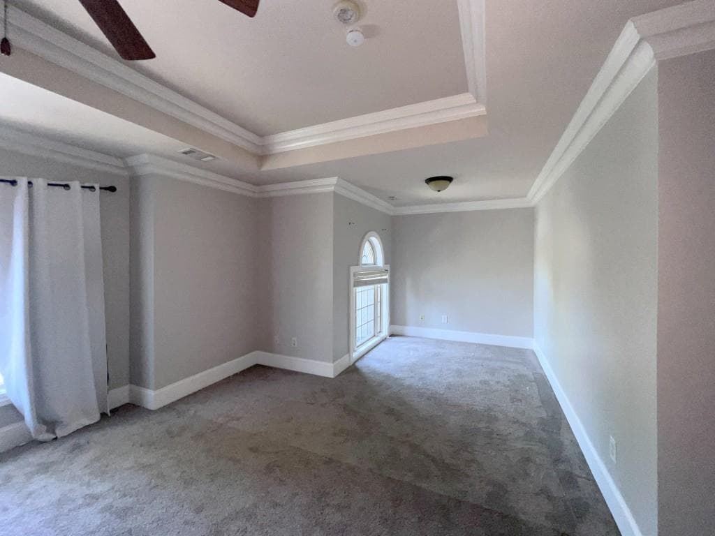 4 bedroom, 4 bathroom, 2,228 sq ft townhouse under contract at 7945 Highland Bluff, Sandy Springs, GA 30328 — photo 4