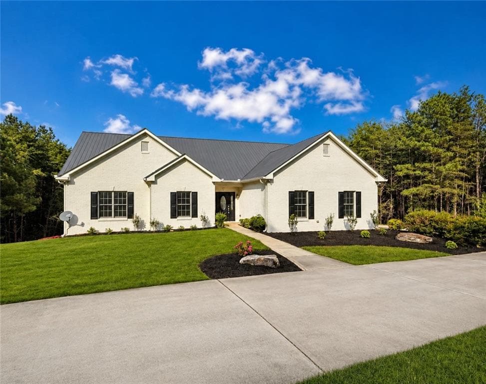 4 bedroom, 3 bathroom, 3,918 sq ft single family residence for sale at 1835 Arnold Spence Road, Ball Ground, GA 30107 — photo 4