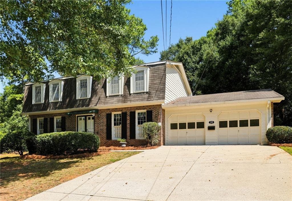 4 bedroom, 3 bathroom, 1,778 sq ft single family residence for sale at 110 Jade Cove Circle, Roswell, GA 30075 — photo 1 of 27