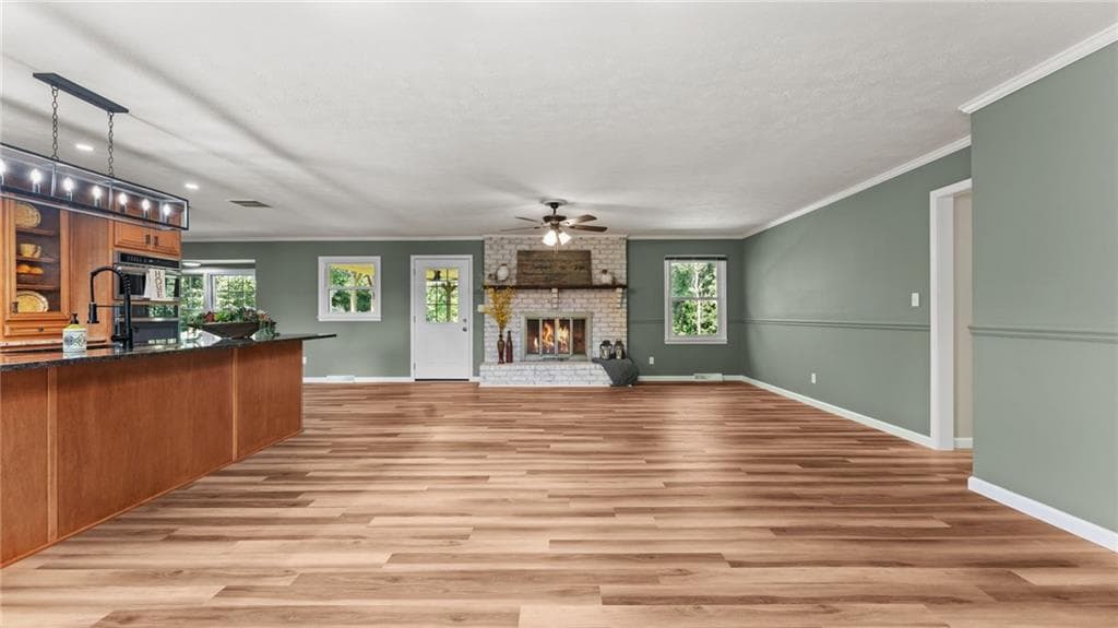 4 bedroom, 3 bathroom, 2,575 sq ft single family residence for sale at 453 Mountain View Road, Rome, GA 30161 — photo 2