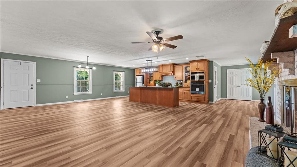 4 bedroom, 3 bathroom, 2,575 sq ft single family residence for sale at 453 Mountain View Road, Rome, GA 30161 — photo 4