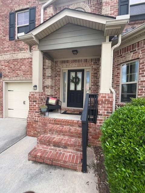 5 bedroom, 4 bathroom, 3,171 sq ft single family residence for sale at 2873 Stillbranch Path, Lithonia, GA 30038 — photo 3