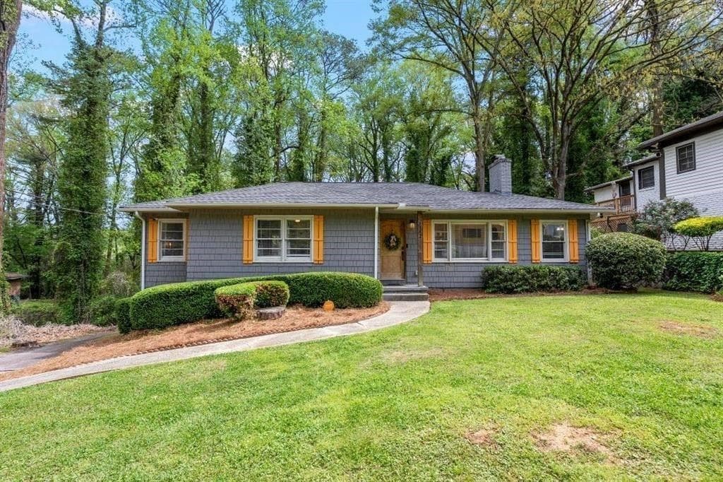 4 bedroom, 2 bathroom, 1,624 sq ft single family residence for sale at 1152 Eastridge Road, Atlanta, GA 30311 — photo 1 of 35