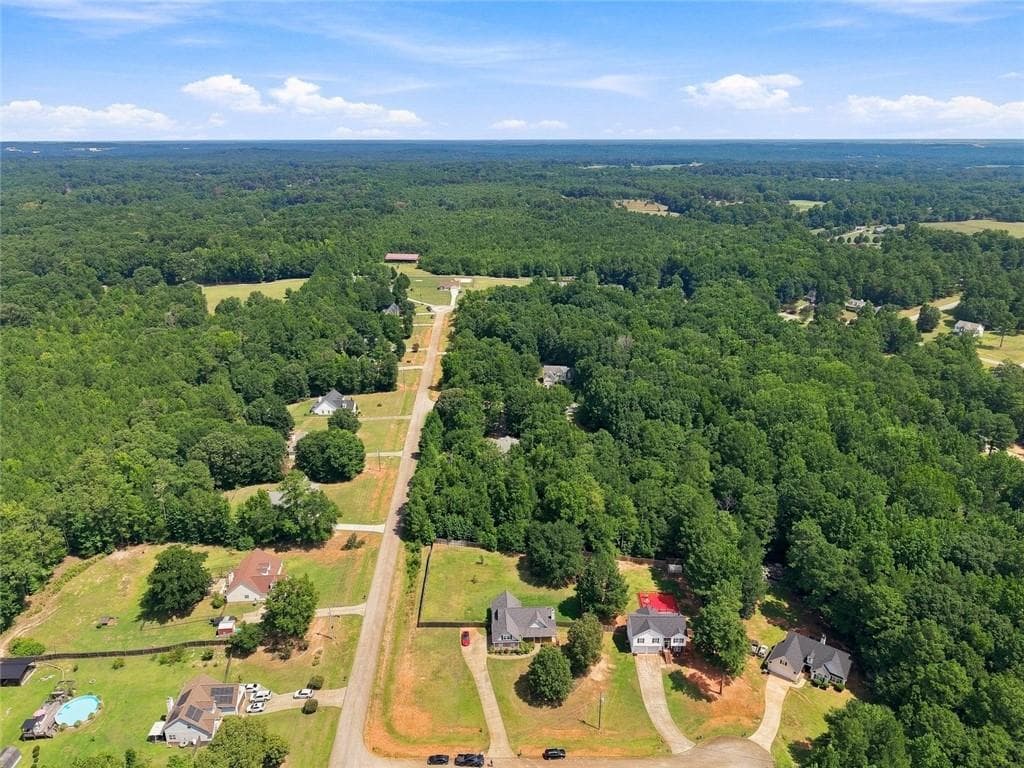 3 bedroom, 2 bathroom, 1,807 sq ft single family residence for sale at 102 Independent Court, Griffin, GA 30224 — photo 10