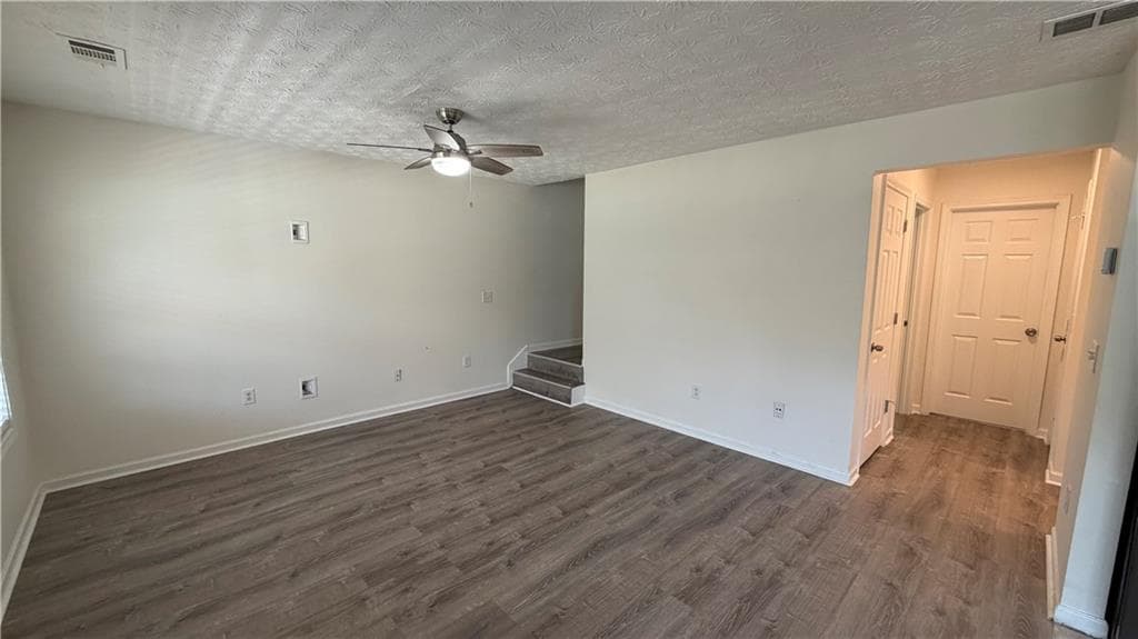 4 bedroom, 2 bathroom, 1,458 sq ft single family residence for sale at 125 Sampson Court, Covington, GA 30016 — photo 6