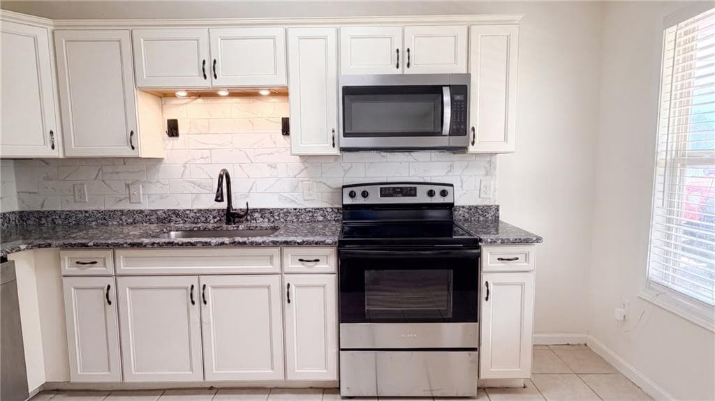 4 bedroom, 2 bathroom, 1,458 sq ft single family residence for sale at 125 Sampson Court, Covington, GA 30016 — photo 8