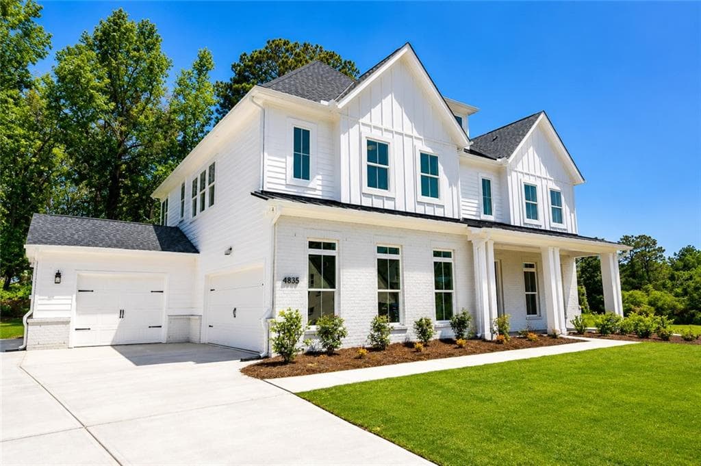 5 bedroom, 6 bathroom, 3,341 sq ft single family residence for sale at 4835 Gadwall Way, Cumming, GA 30040 — photo 2