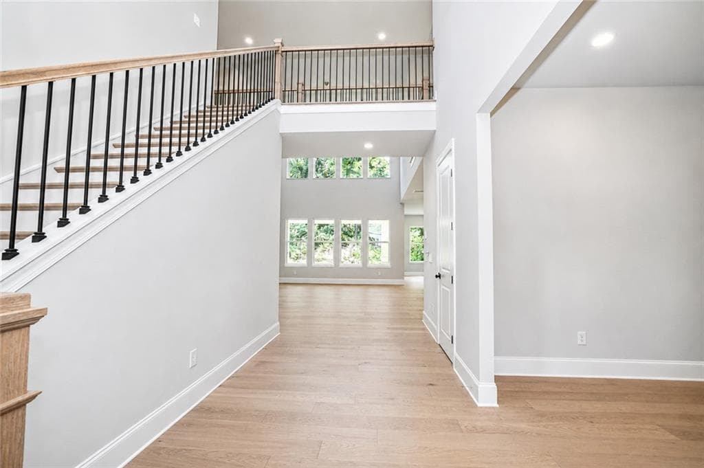 5 bedroom, 6 bathroom, 3,341 sq ft single family residence for sale at 4835 Gadwall Way, Cumming, GA 30040 — photo 4