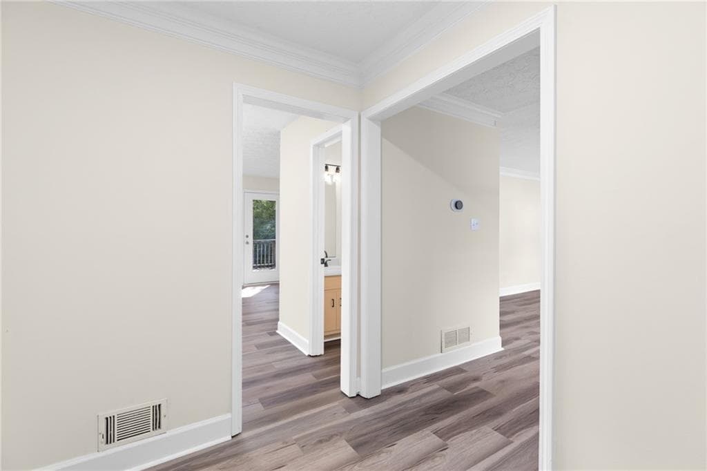 3 bedroom, 3 bathroom, 2,096 sq ft single family residence for sale at 2250 Ridge Forest Drive, Grayson, GA 30017 — photo 5