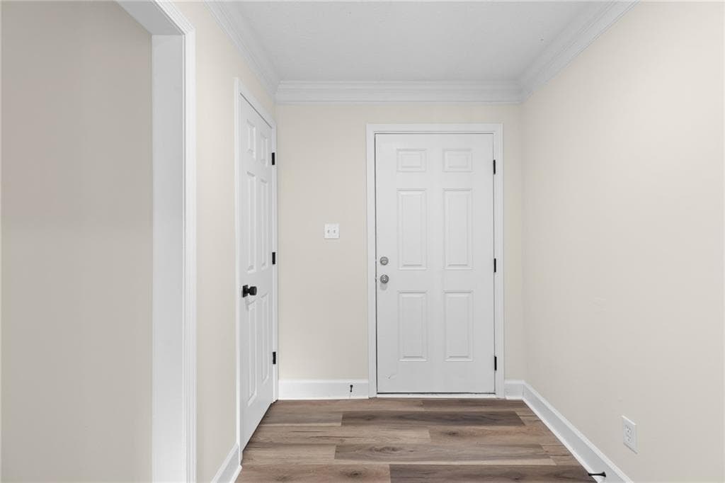 3 bedroom, 3 bathroom, 2,096 sq ft single family residence for sale at 2250 Ridge Forest Drive, Grayson, GA 30017 — photo 6