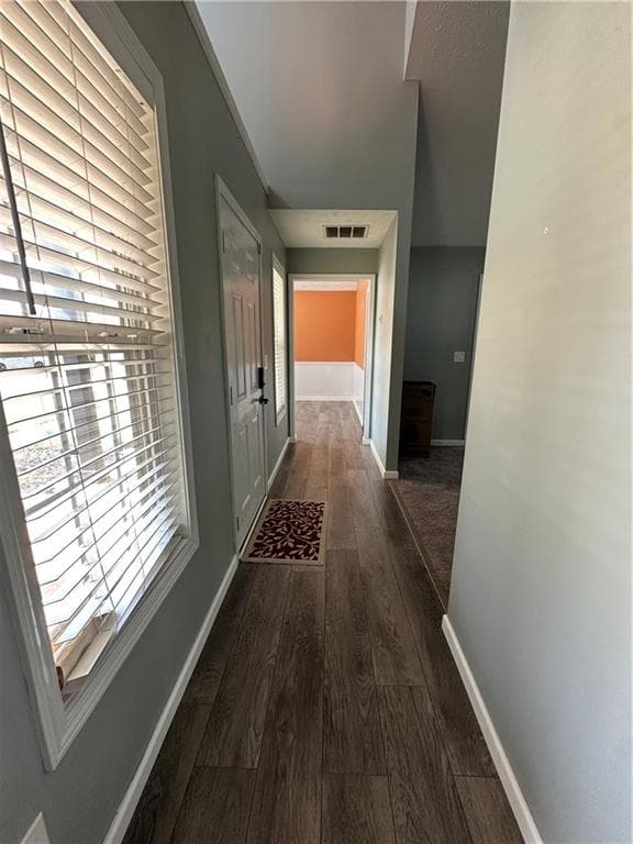 3 bedroom, 2 bathroom, 1,692 sq ft single family residence for sale at 310 Windermere Drive, Loganville, GA 30052 — photo 4