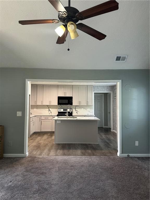 3 bedroom, 2 bathroom, 1,692 sq ft single family residence for sale at 310 Windermere Drive, Loganville, GA 30052 — photo 6