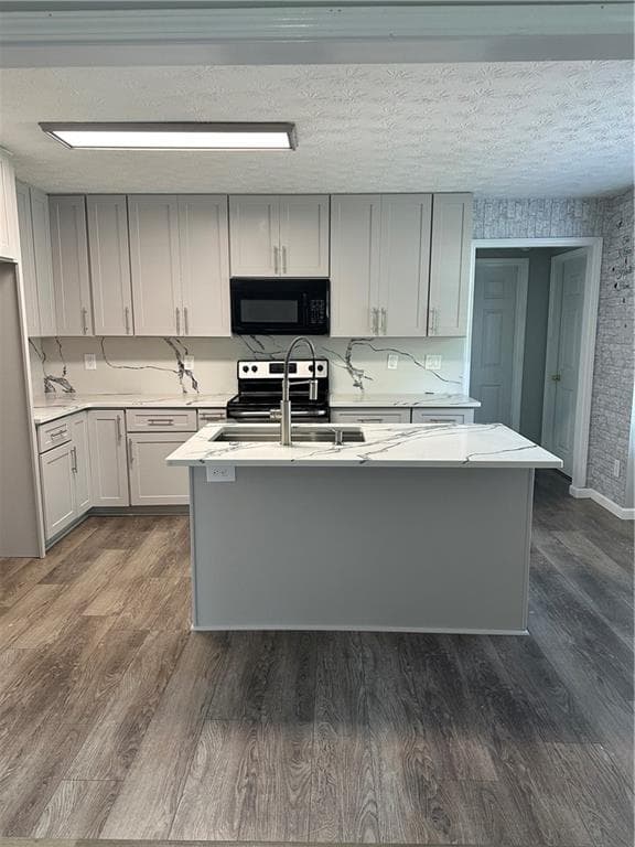 3 bedroom, 2 bathroom, 1,692 sq ft single family residence for sale at 310 Windermere Drive, Loganville, GA 30052 — photo 10