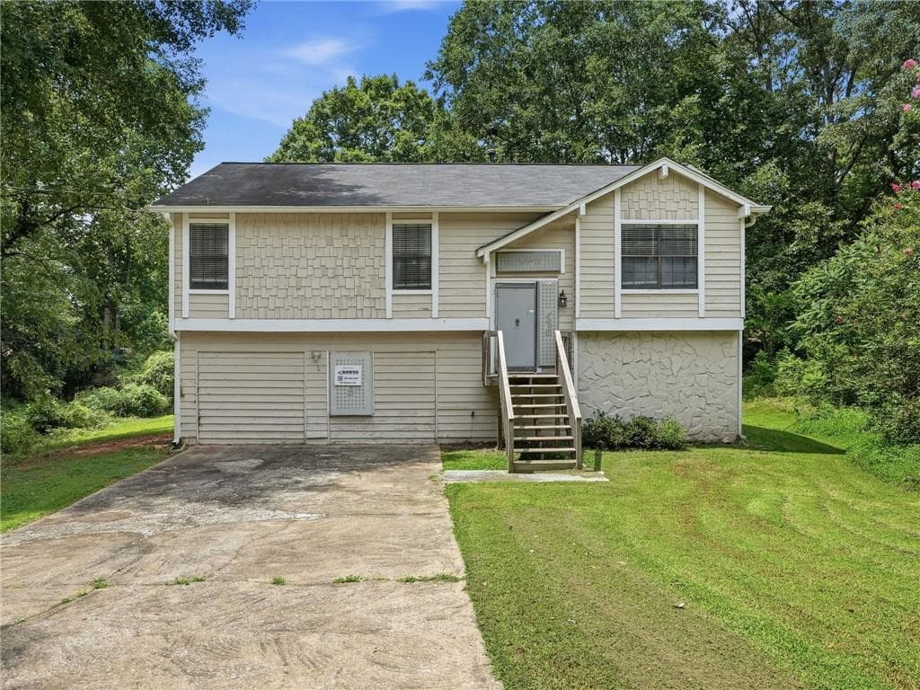 5 bedroom, 3 bathroom, 1,674 sq ft single family residence for sale at 3875 Mcgill Way, Decatur, GA 30034 — photo 1 of 37
