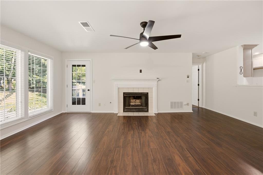 2 bedroom, 2 bathroom, 1,342 sq ft condominium for sale at 515 Berkeley Woods Drive, Duluth, GA 30096 — photo 8