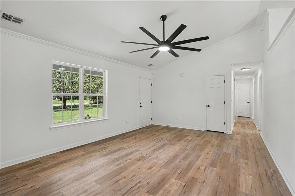 3 bedroom, 2 bathroom, 1,426 sq ft single family residence under contract at 305 Veal Road, Covington, GA 30016 — photo 7