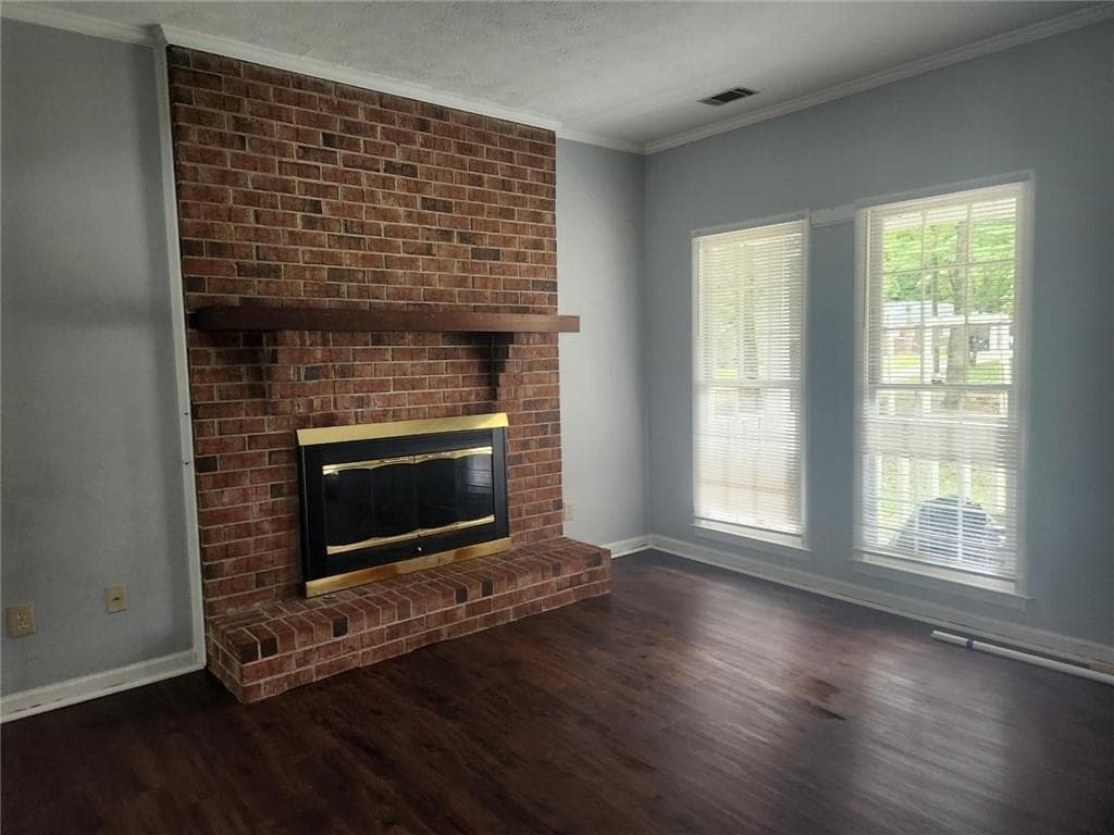 5 bedroom, 3 bathroom, 2,032 sq ft single family residence for rent at 2278 valley Drive, Snellville, GA 30078 for $2,300 a month — photo 2