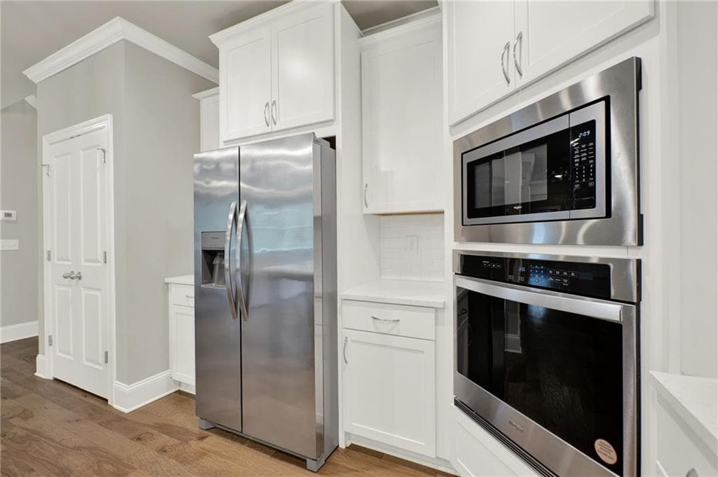 5 bedroom, 4 bathroom, 3,481 sq ft single family residence for sale at 249 Fountain Oak Way, Canton, GA 30114 — photo 3