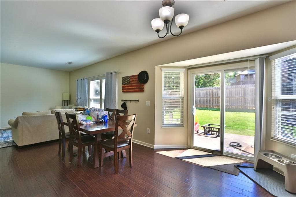 3 bedroom, 3 bathroom, 2,380 sq ft single family residence for sale at 1320 Avalon Creek Road, Buford, GA 30518 — photo 5