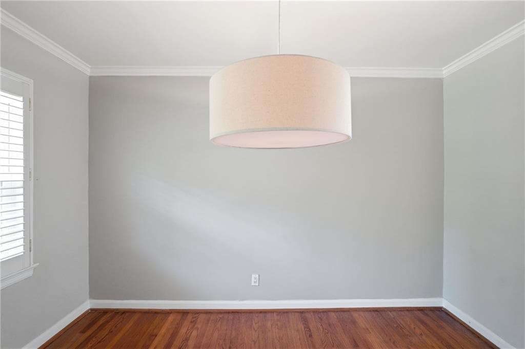 2 bedroom, 2 bathroom, 1,127 sq ft single family residence for sale at 1347 Chalmette Drive, Atlanta, GA 30306 — photo 8