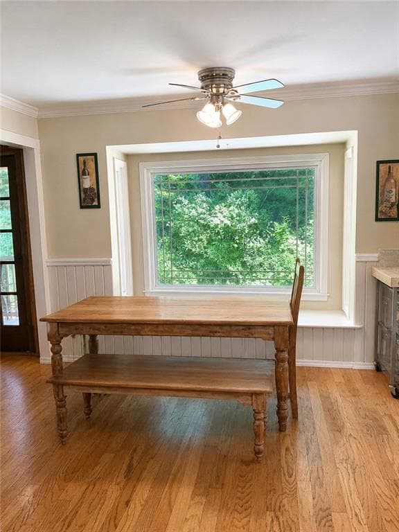 5 bedroom, 3 bathroom, 2,268 sq ft single family residence for sale at 2384 Forest Green Drive, Marietta, GA 30062 — photo 5