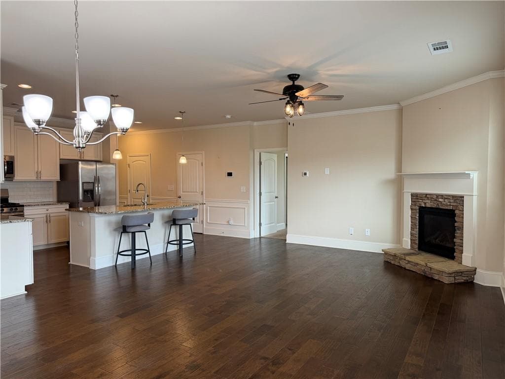 4 bedroom, 3 bathroom, 2,352 sq ft single family residence for sale at 4240 Pembia Drive, Cumming, GA 30028 — photo 5