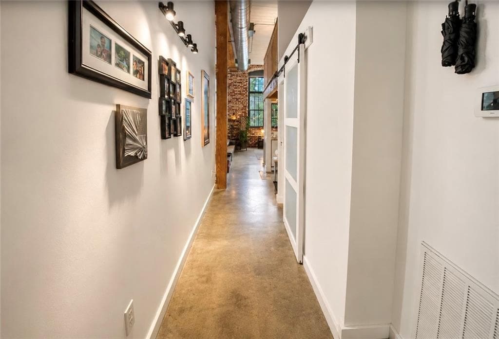 1 bedroom, 1 bathroom, 867 sq ft condominium for rent at 170 Blvd H201, Atlanta, GA 30312 for $2,100 a month — photo 2