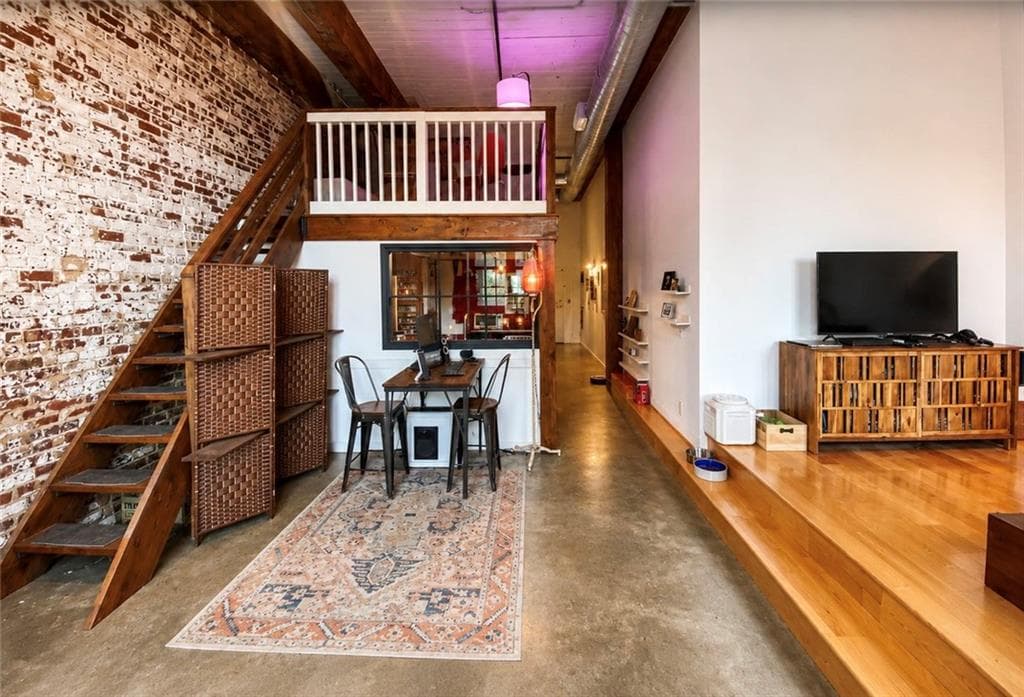 1 bedroom, 1 bathroom, 867 sq ft condominium for rent at 170 Blvd H201, Atlanta, GA 30312 for $2,100 a month — photo 9
