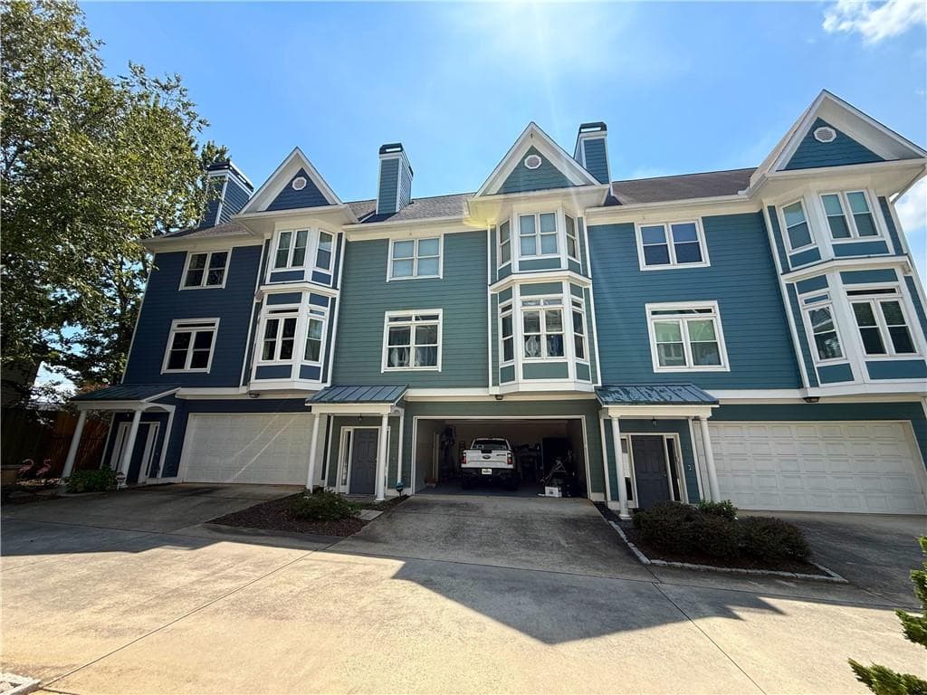 3 bedroom, 3 bathroom, 2,147 sq ft townhouse for sale at 1912 Hosea L Williams Drive 5, Atlanta, GA 30317 — photo 2